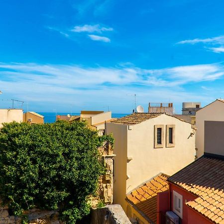 Casa Charm Rosaapartmentsortigia سيراكوزا المظهر الخارجي الصورة