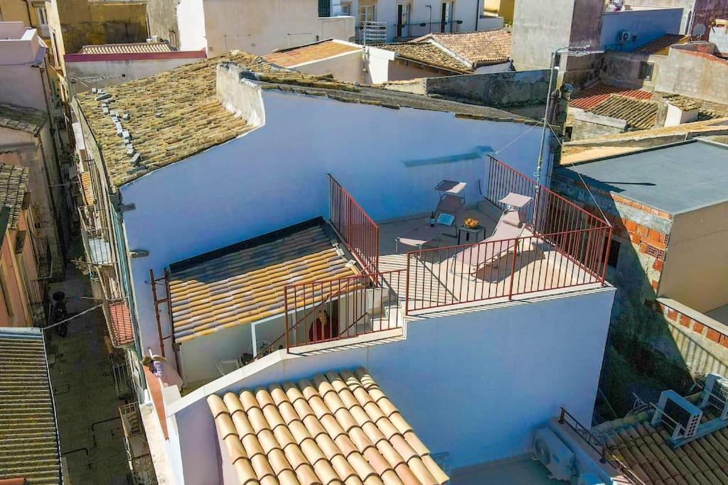 Casa Charm Rosaapartmentsortigia سيراكوزا المظهر الخارجي الصورة