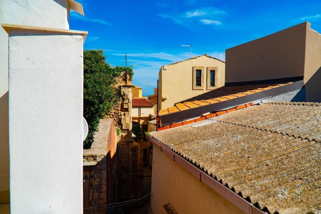 Casa Charm Rosaapartmentsortigia سيراكوزا المظهر الخارجي الصورة
